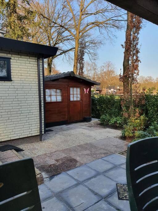 Cozy Chalet For 4 Veluwe Putten Eksteriør bilde